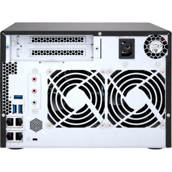 Система зберігання даних QNAP TS-673A-8G з 6 відсіками для дисків, 8GB RAM, настільне виконання