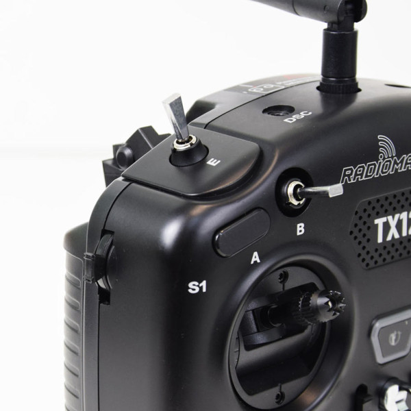 Пульт керування FPV дроном RadioMaster TX12 MKII CC2500