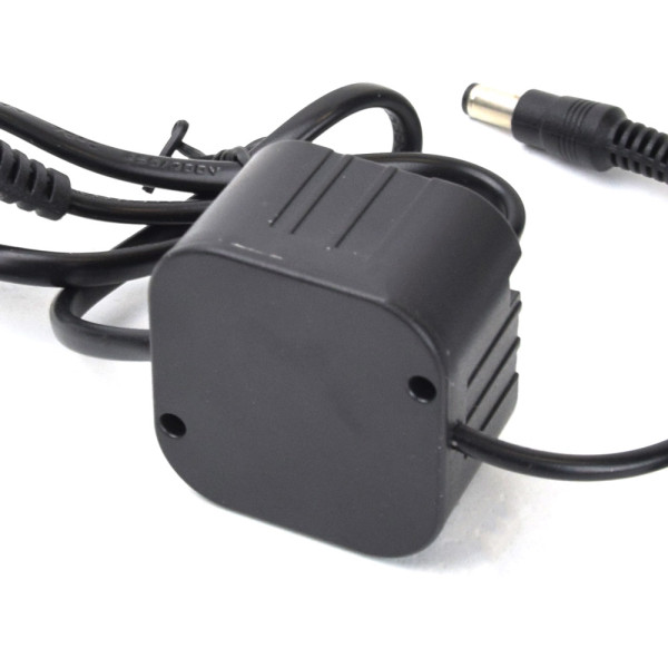 Блок живлення Full Energy BG-142 13.5 В / 2 А для домофонів