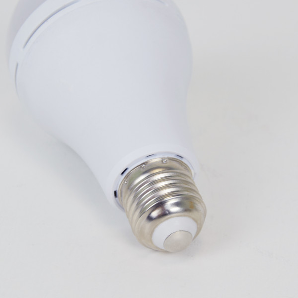 Лампа LED Lightwell BS2C2 9 Вт Е27 з вбудованим акумулятором